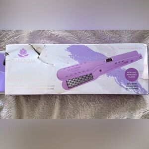 VOLOOM 2.0 Volumizing Iron in Purple